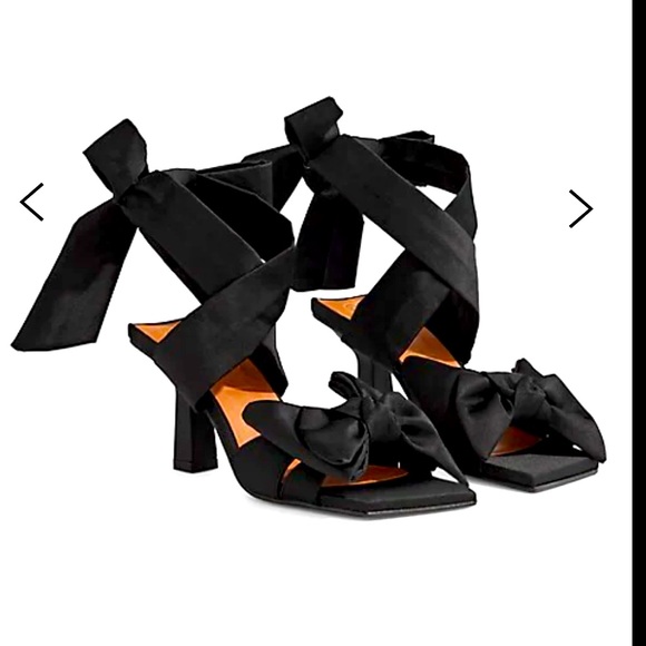 GANNI Black Soft Bow Heeled Sandals - Picture 1 of 7